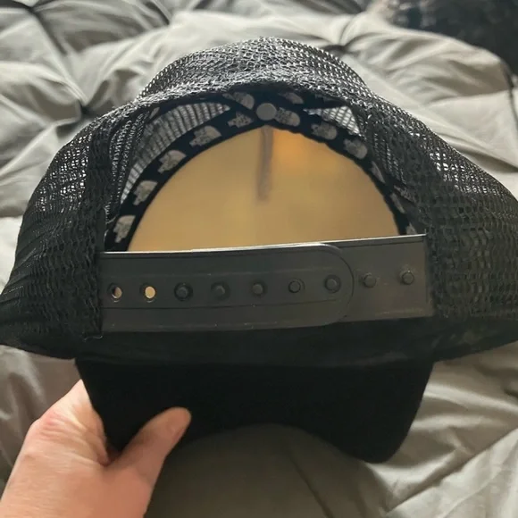 The North Face Lost River Trucker Hat - Picture 3 of 5